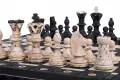 SZACHY AMBASADOR BLACK (54x54cm) - duże drewniane szachy z wypalaną szachownicą