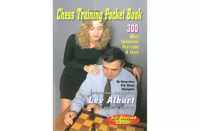 Chess Training Pocket Book ,300 most important